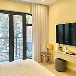 Hanoi\'S Lane Homestay