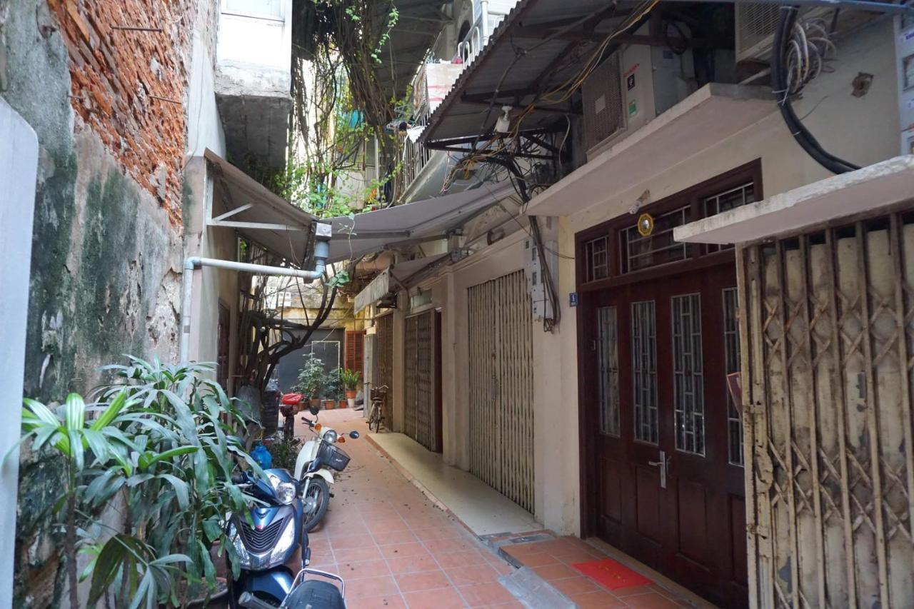 Hanoi's Lane